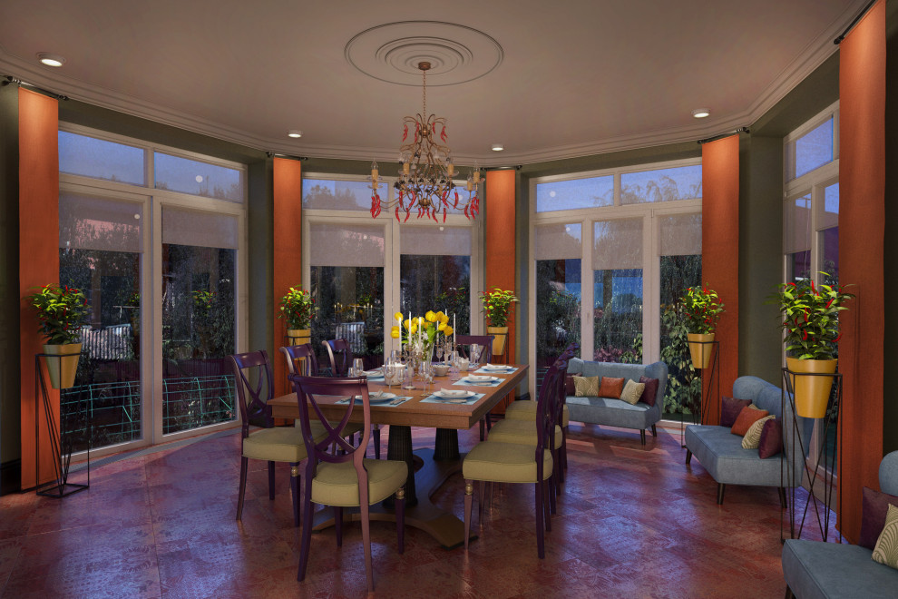 Жилой дом на ул. Брусничной, столовая на застеклённой террасе