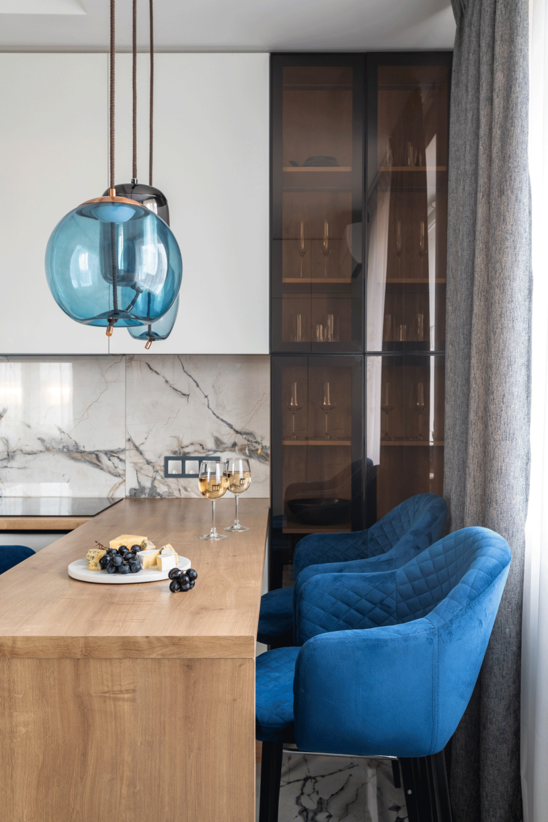 Современная квартира с элементами Эко - стиля.