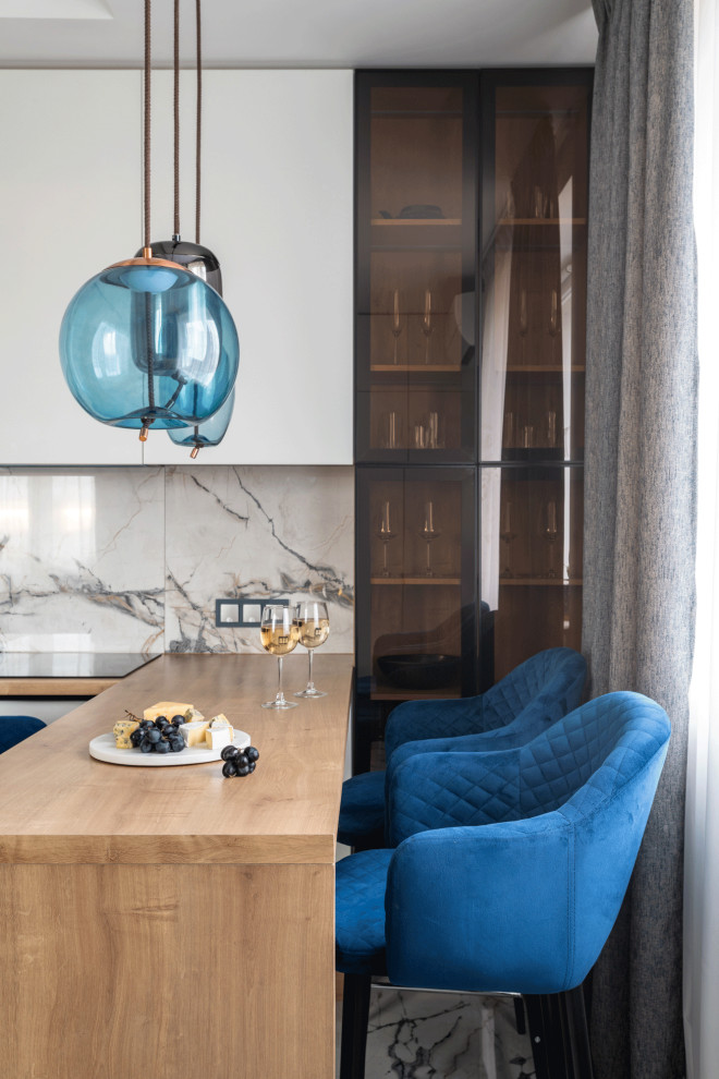 Современная квартира с элементами Эко - стиля.