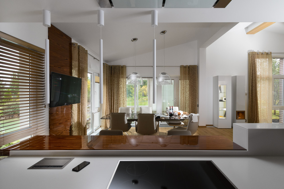 Дом у озера