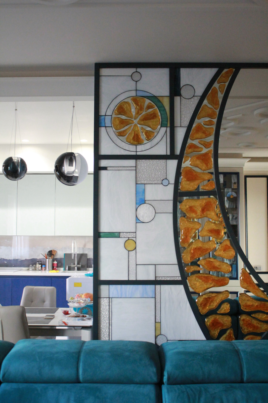 Утро с круассаном