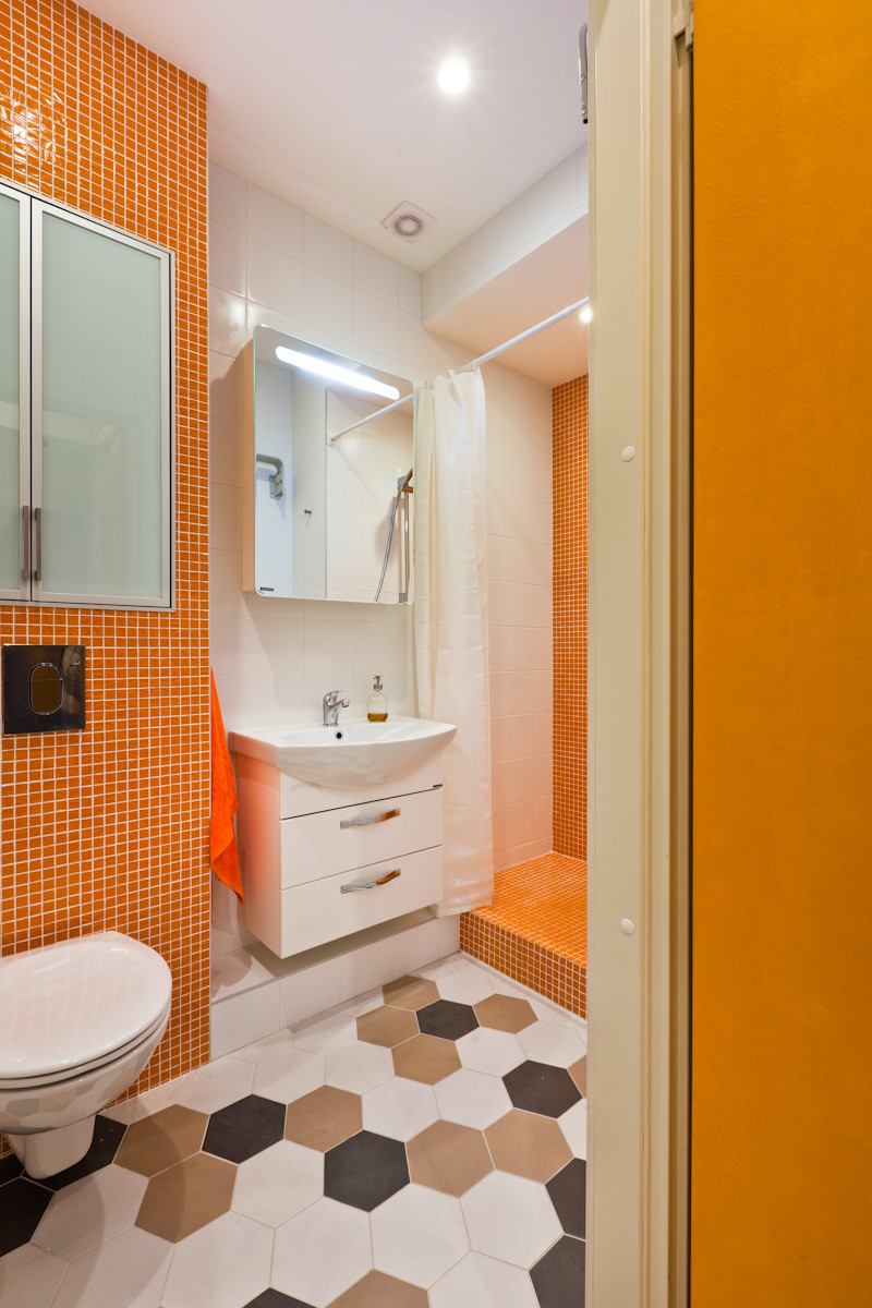 Яркая квартира-студия в центре Петербурга