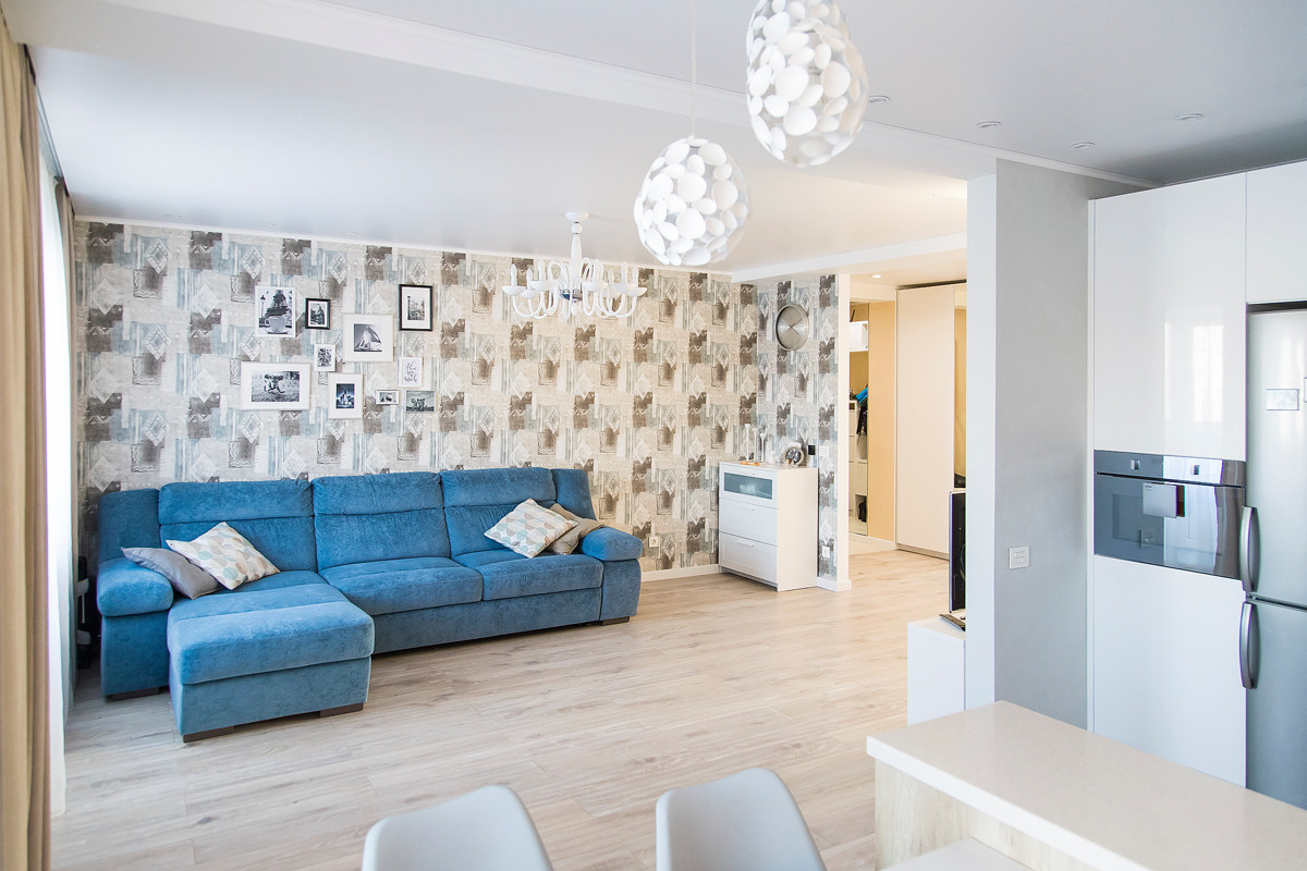 Интерьер кухни-гостиной в современном стиле