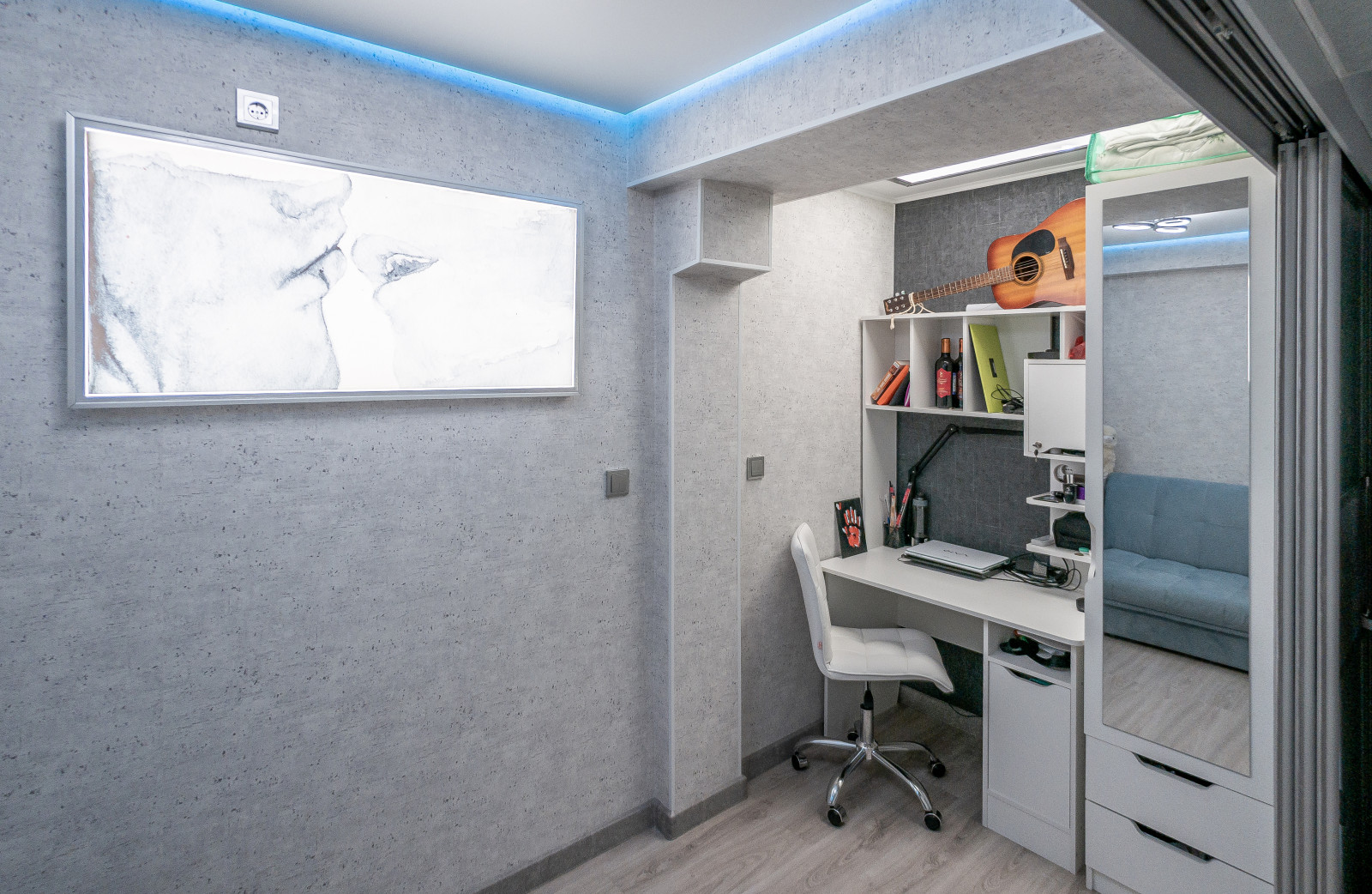 Рабочая зона в 3к квартире