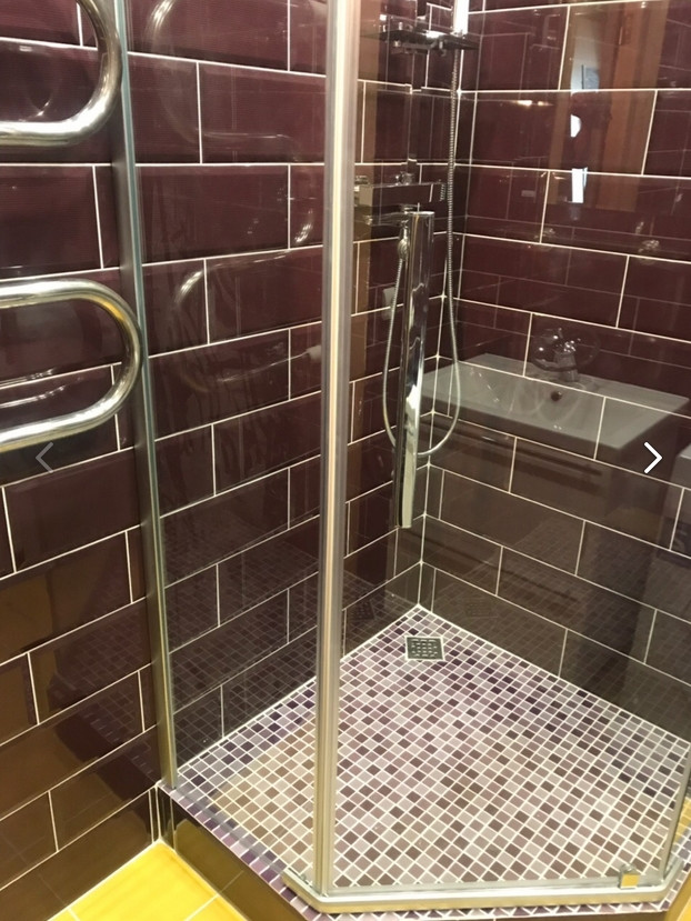 Ванная на Непокоренных