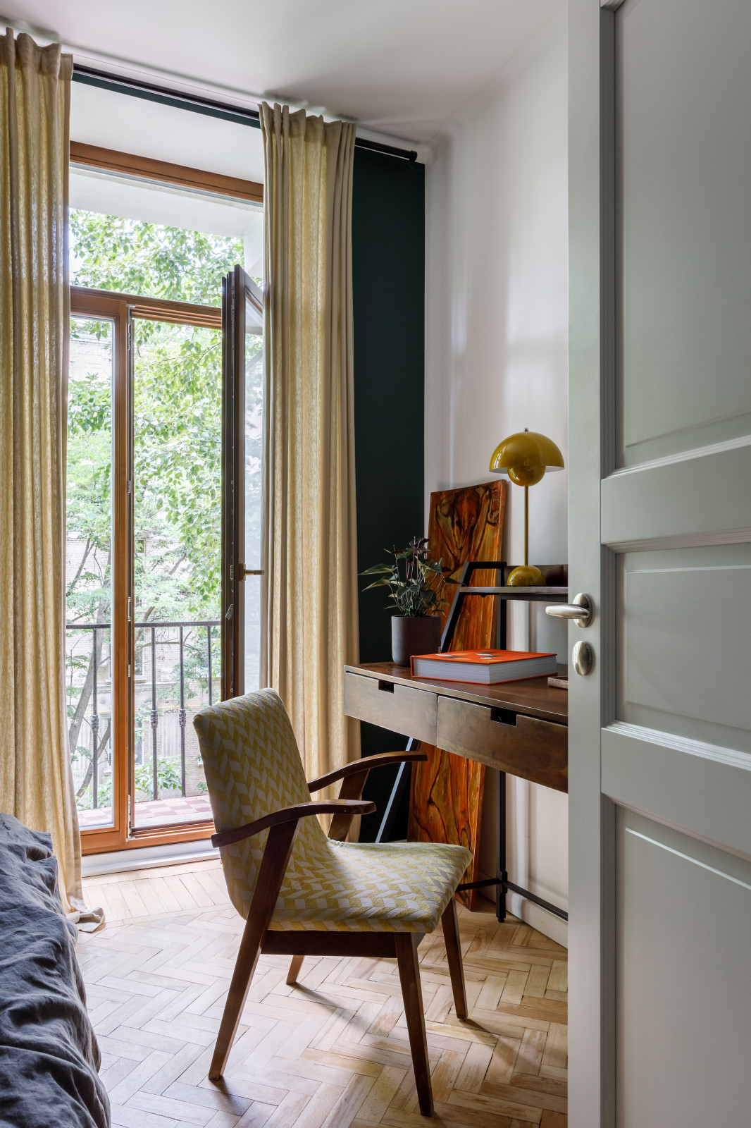 Сталинка на октябрьском поле