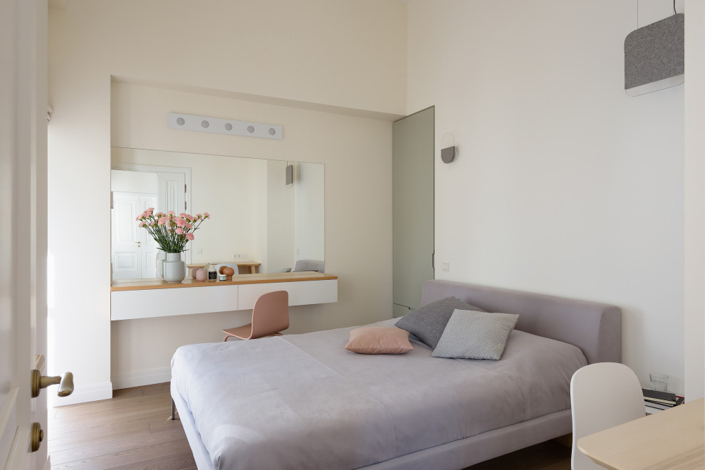 RS • Светлая спальня