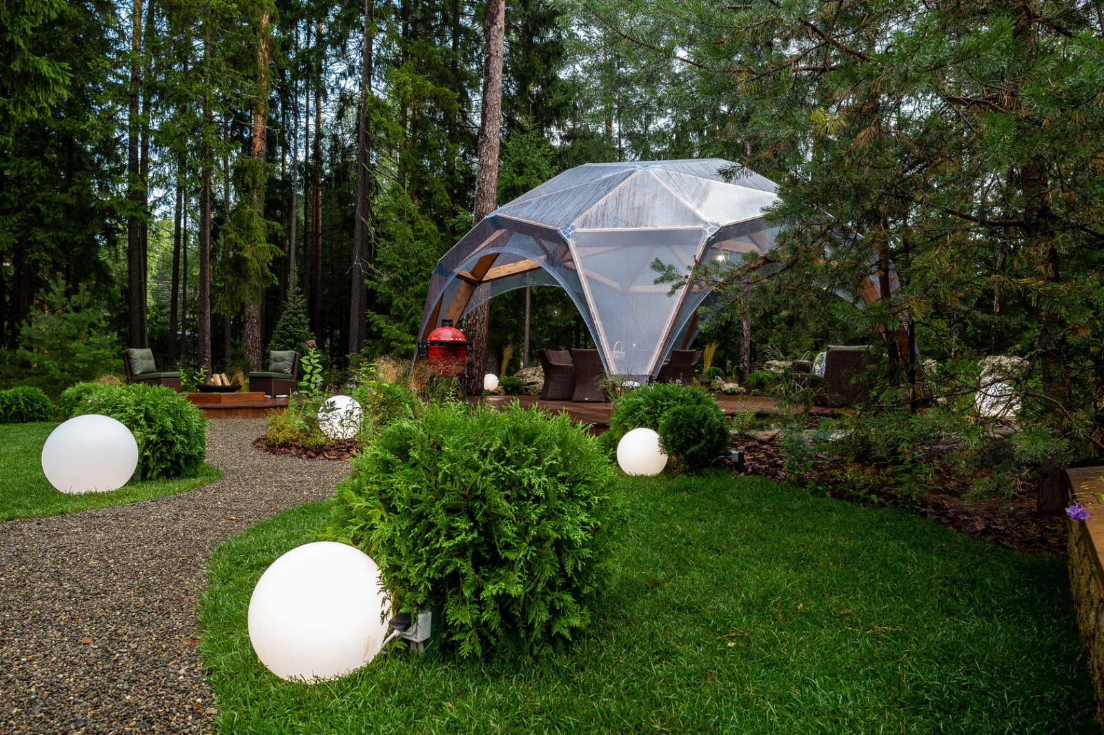 Обложка альбома: сад