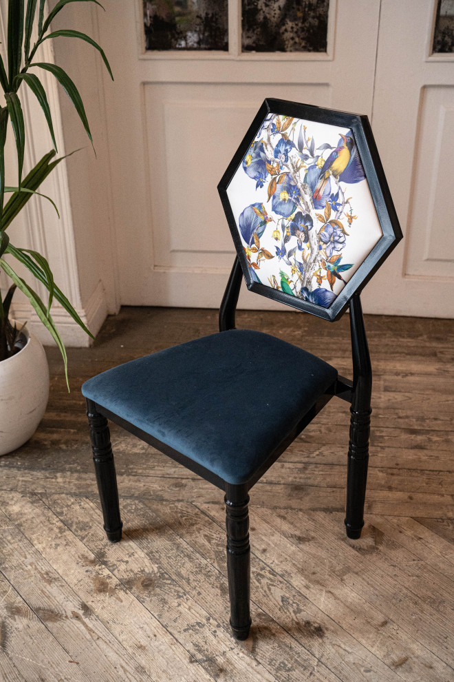 Металлические стулья