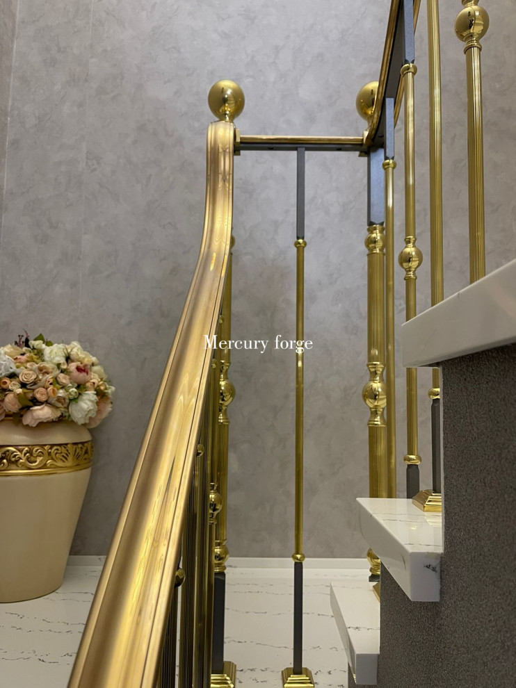 Лестница, латунное ограждение, Grande forge(Франция), коллекция "Графиня"