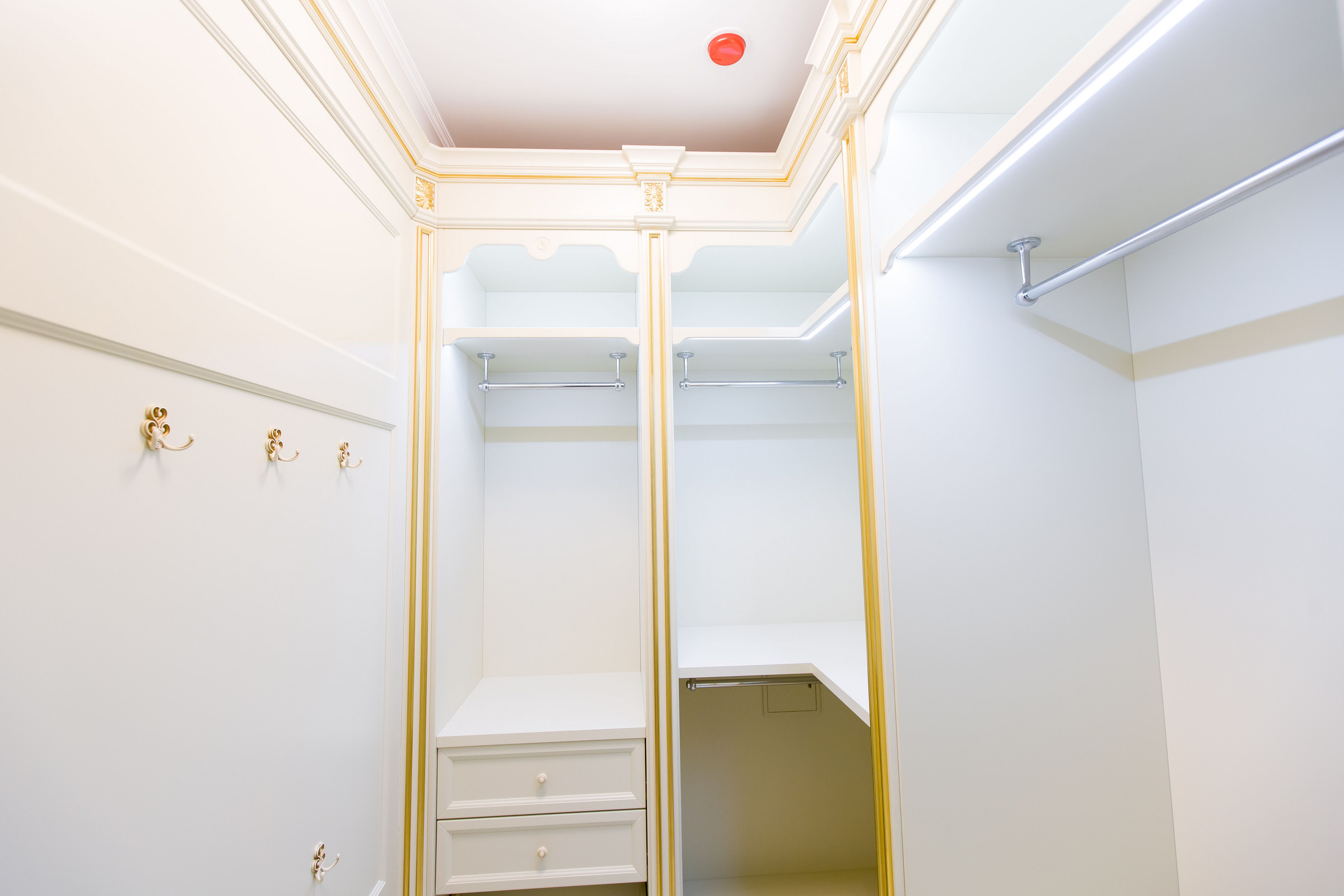 Мебель в КП "Елочка"