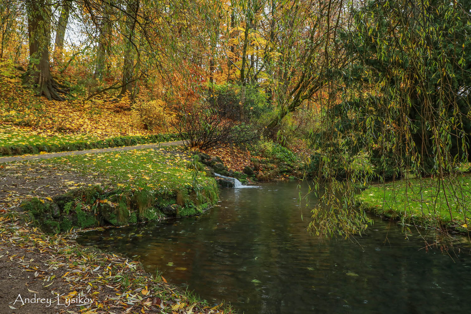 Мюнхен - парк Максимилиансанлаген (Maximiliansanlagen)