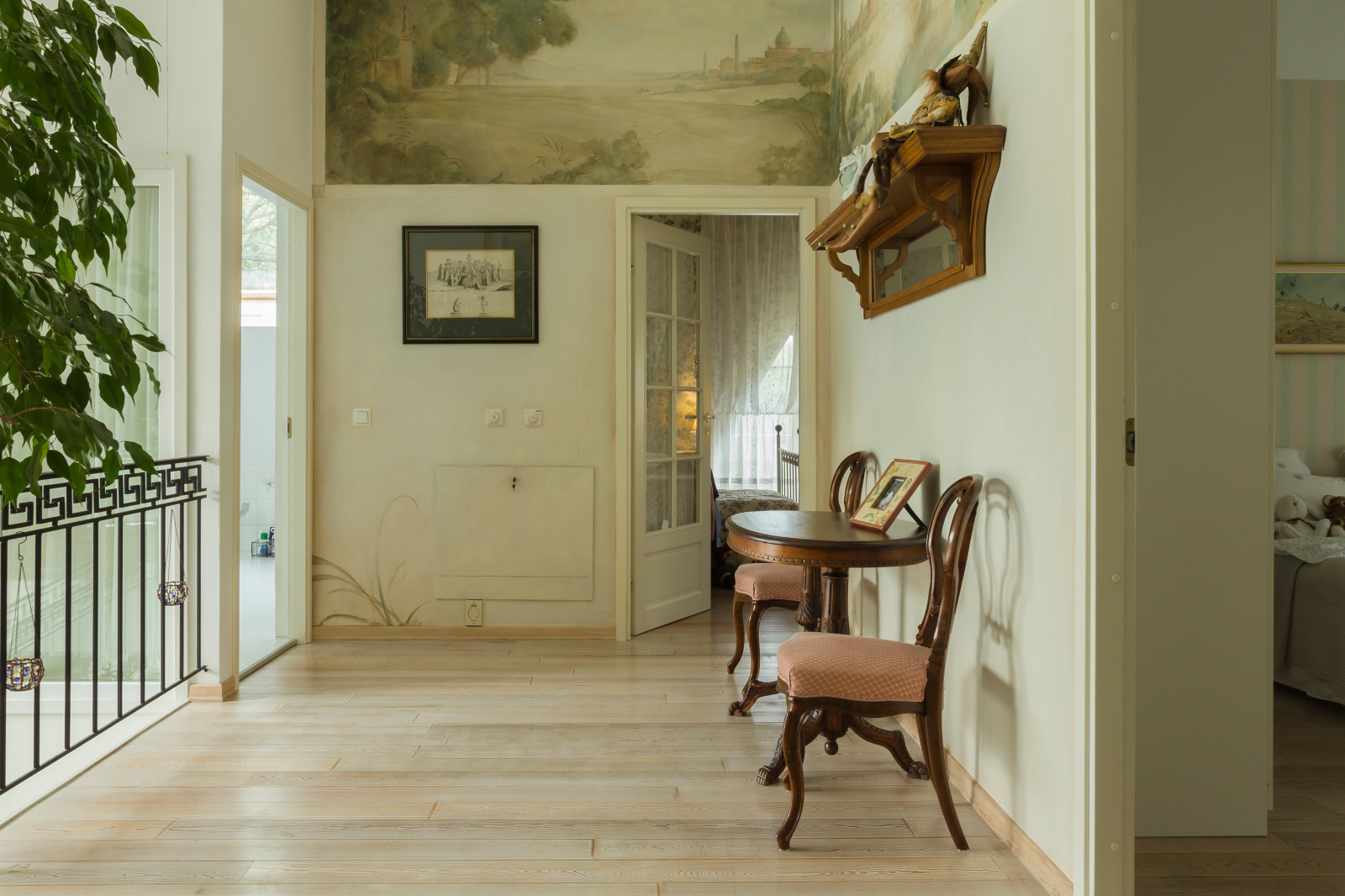 Дом под Петергофом