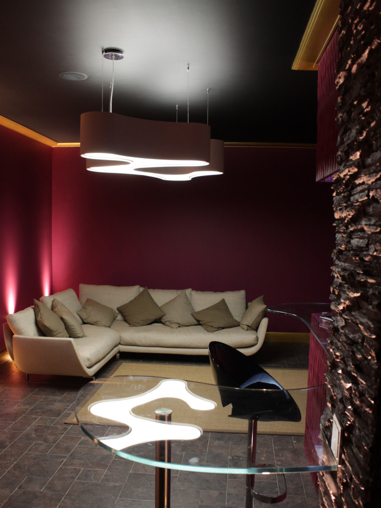 Реконструкция интерьера в загородном доме