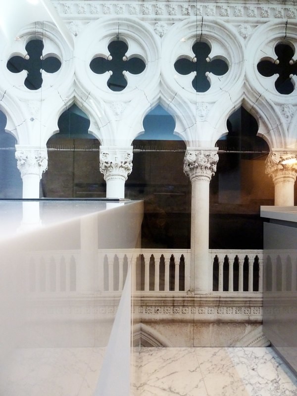 Квартира. Осенний бульвар