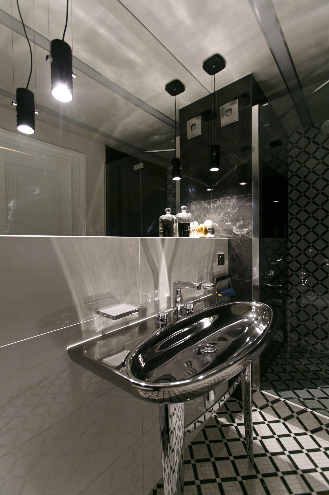 Двухуровневая квартира "Парижский фьюжн"