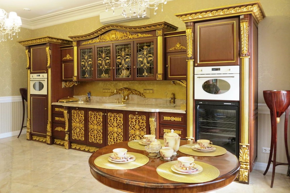 Буфет в Дворцовом стиле