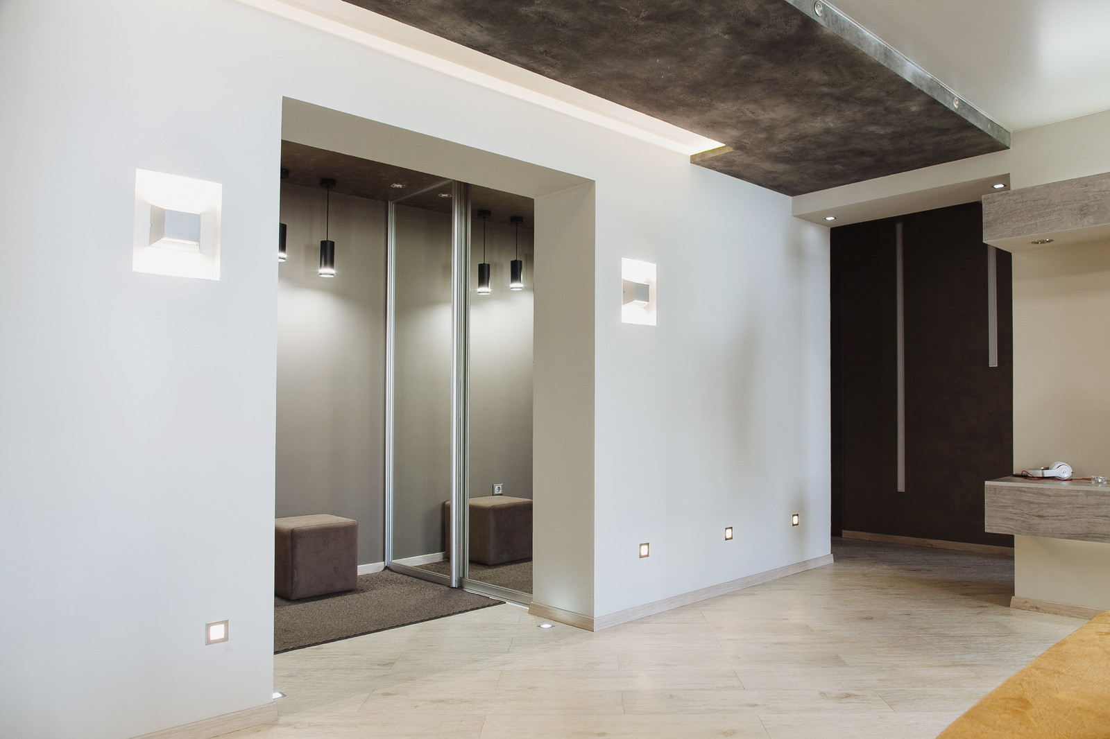 Обложка проекта: CONTEMPORARY