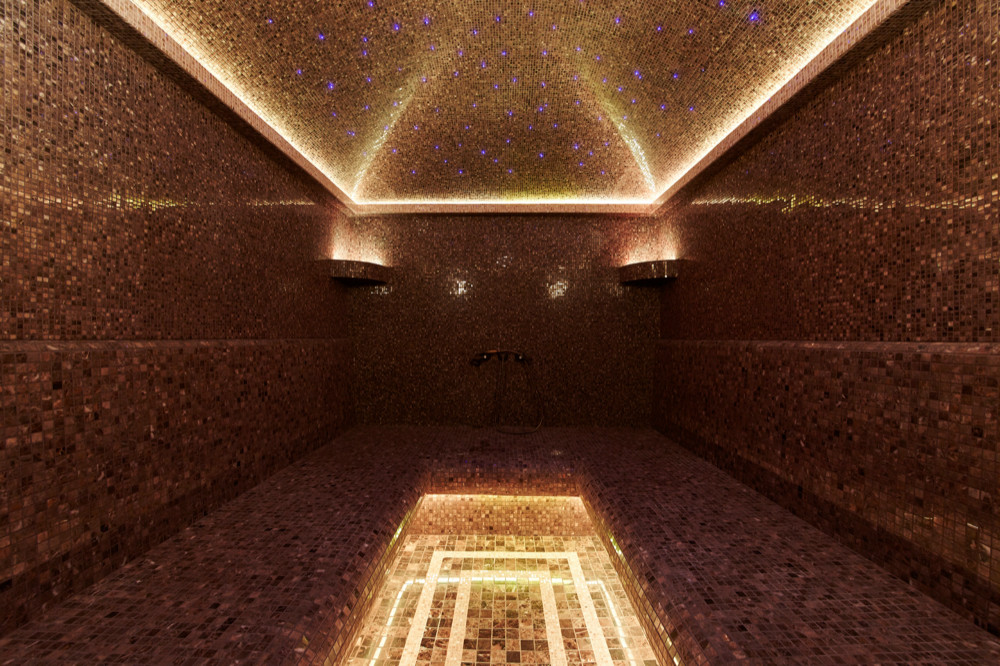 Звёздное небо в хамаме