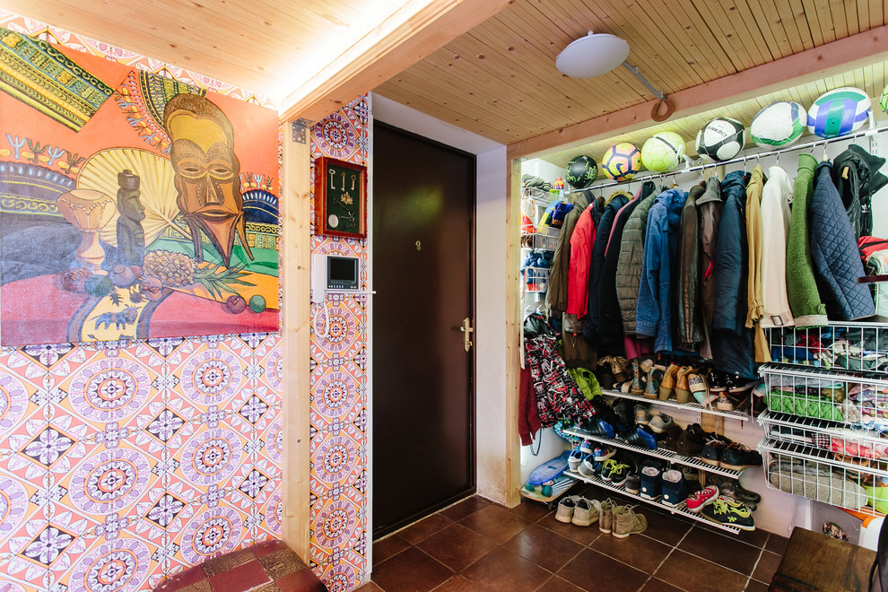 В гостях: Мансарда со стихийным ремонтом