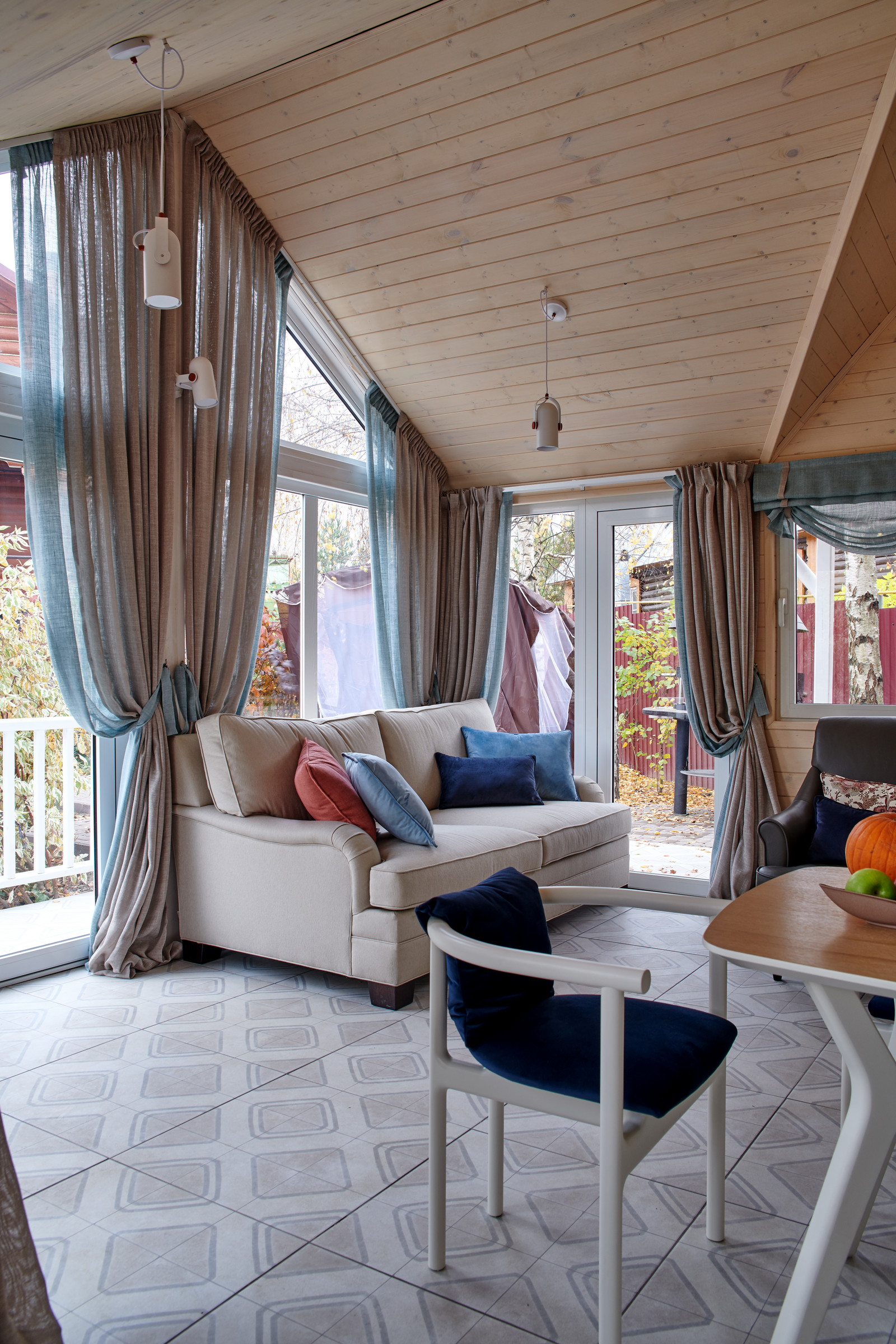 Беседка для В.А. Этуша