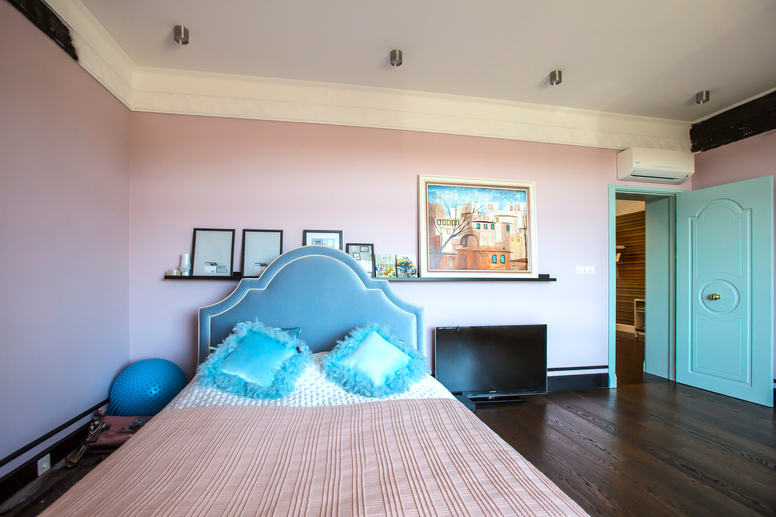 Таунхаус для холостячки.