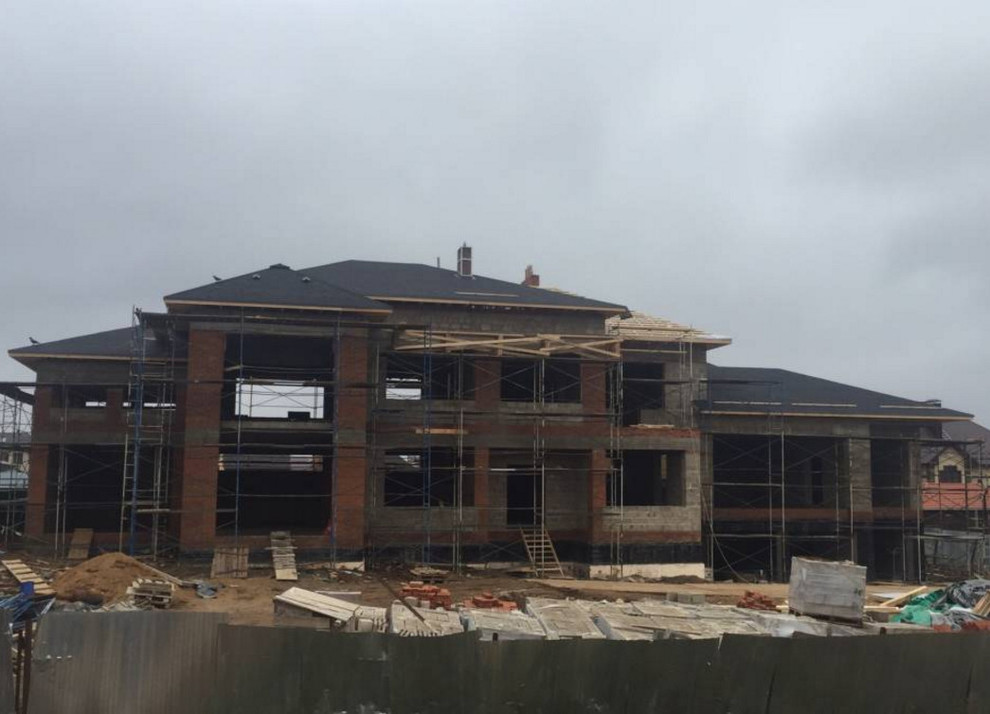 ПОДМОСКОВНЫЙ ОСОБНЯК