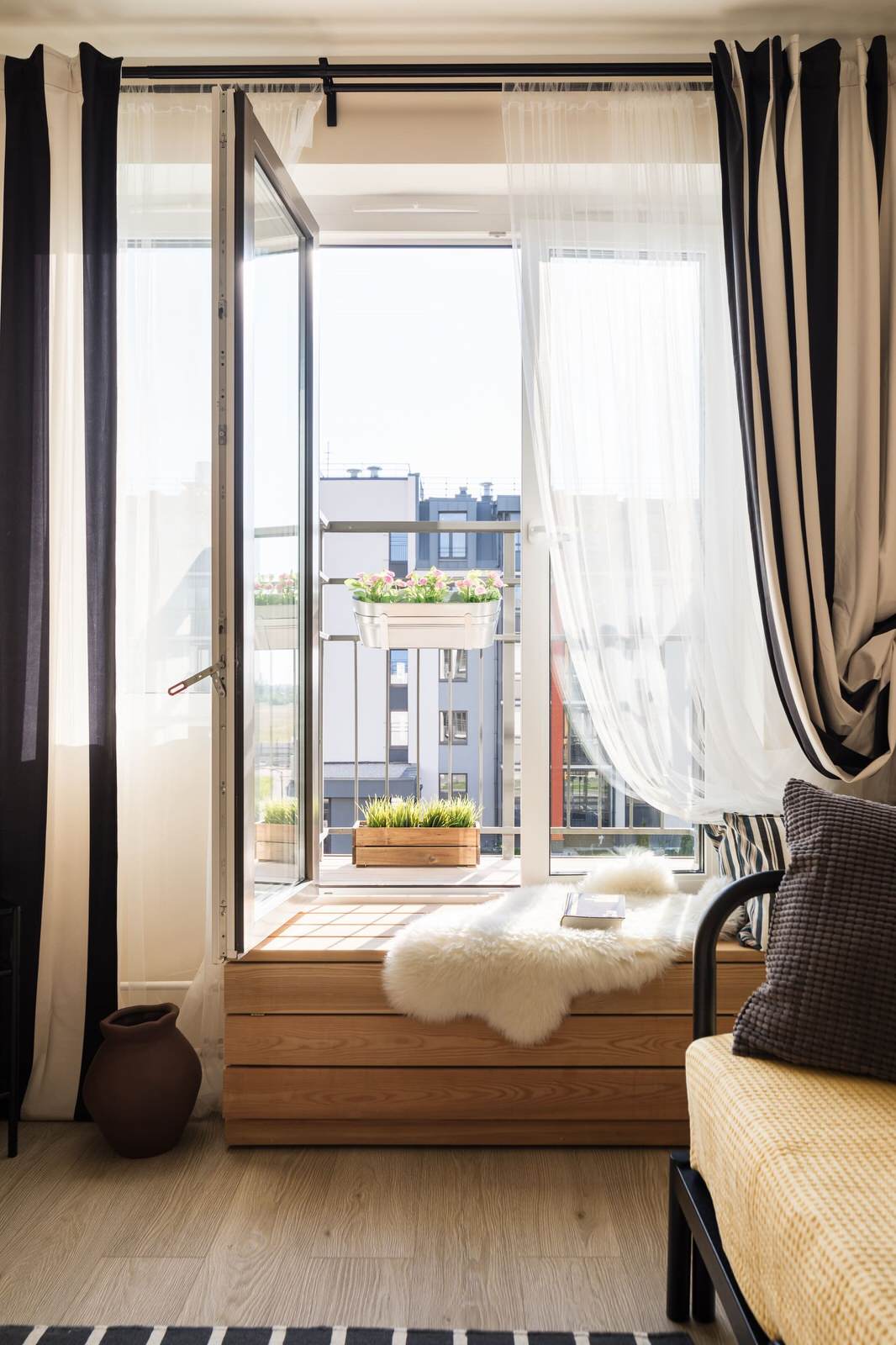 Смарти-балкон в студии ЖК "INKERI" 23,84 м2