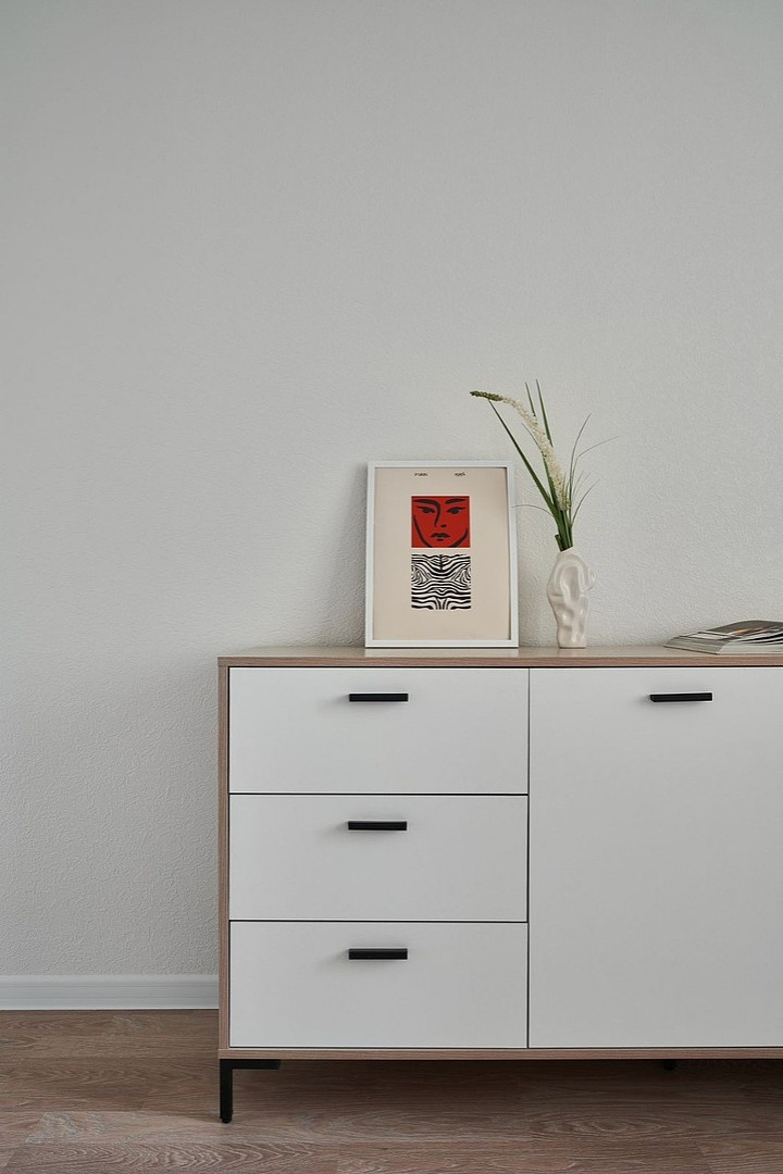 Тумбы и комоды