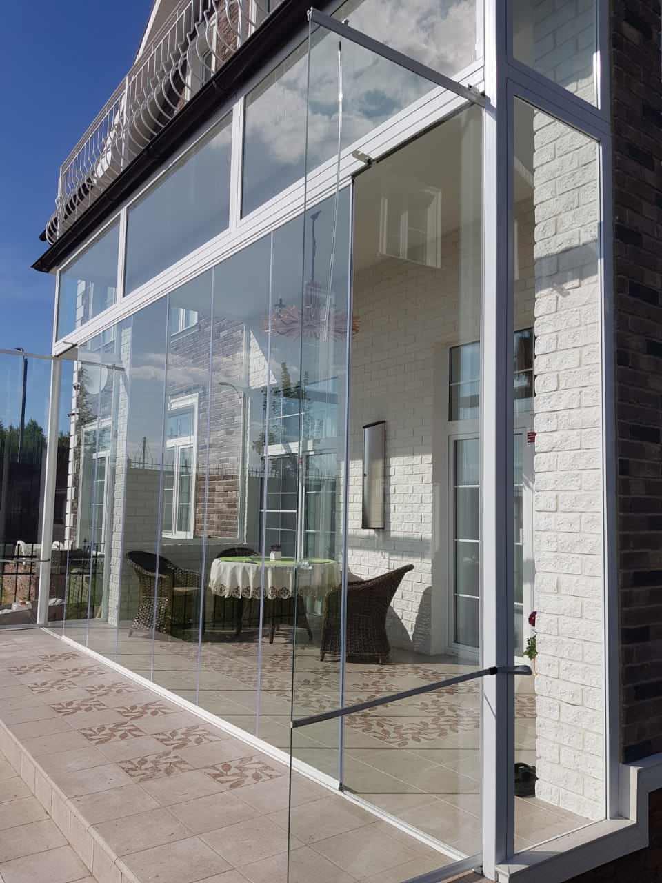 Окна Красные