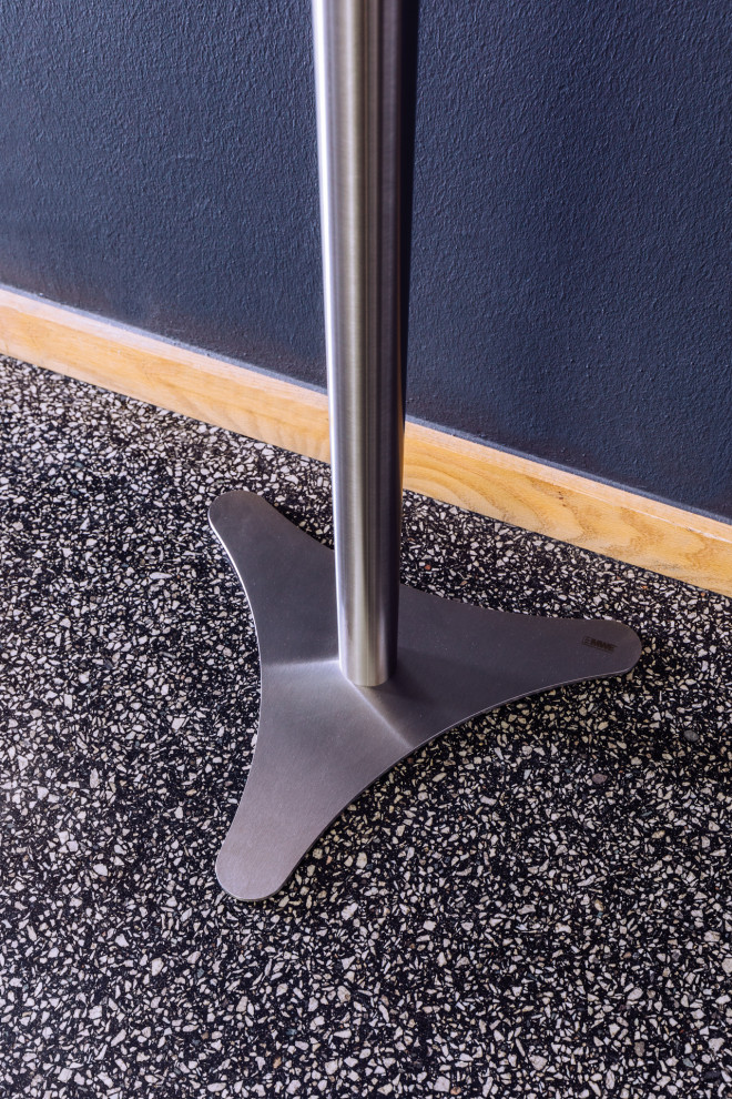 Диспенсер для антисептика, напольный. Материалы: латунь и нержавеющая сталь!