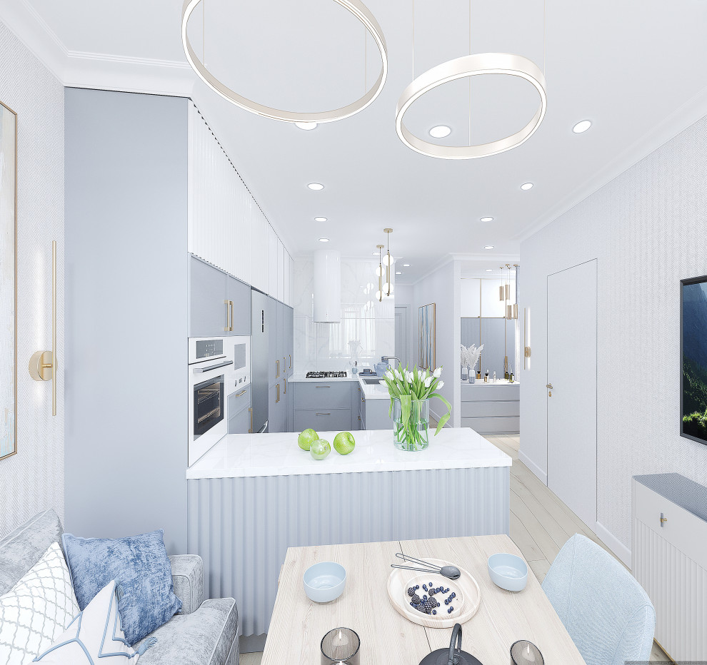 В голубой дымке