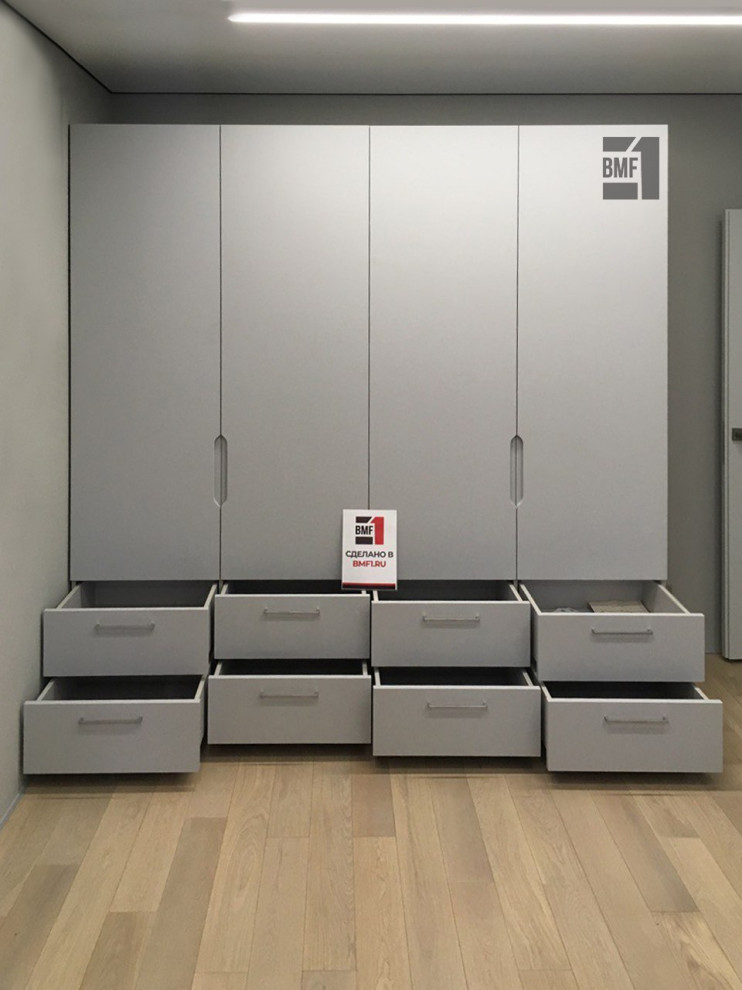 Шкаф в прихожую