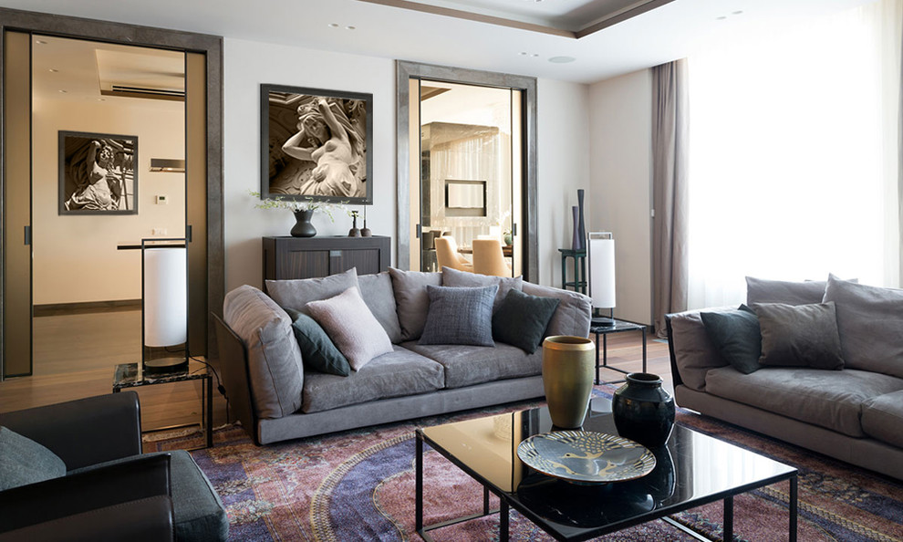 Обложка проекта: Использование фотографий в дизайне гостиной