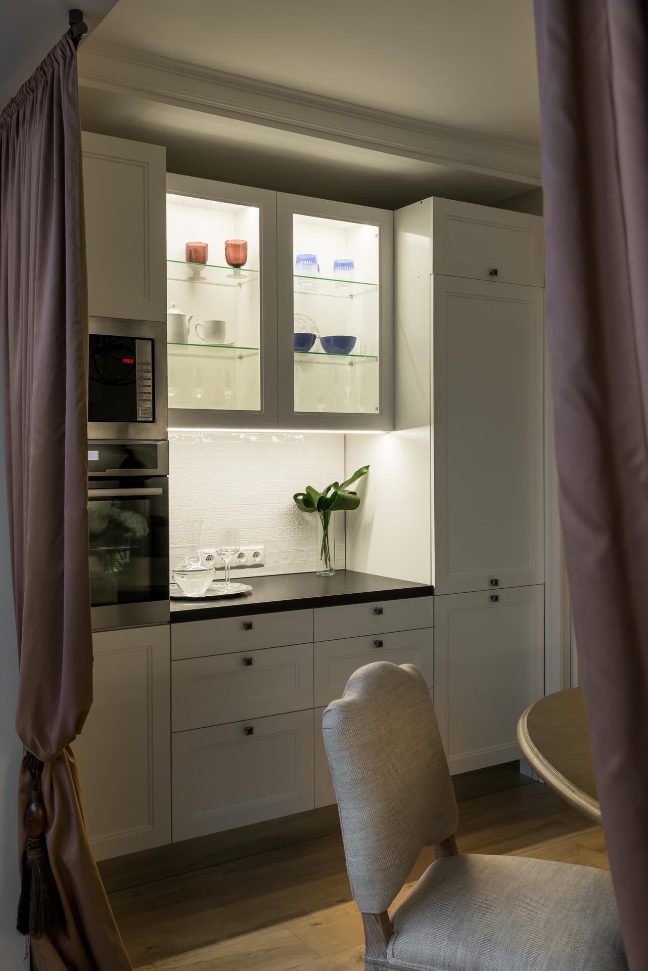 Houzz тур: Небольшая квартира в оттенках бежевого и кофейного