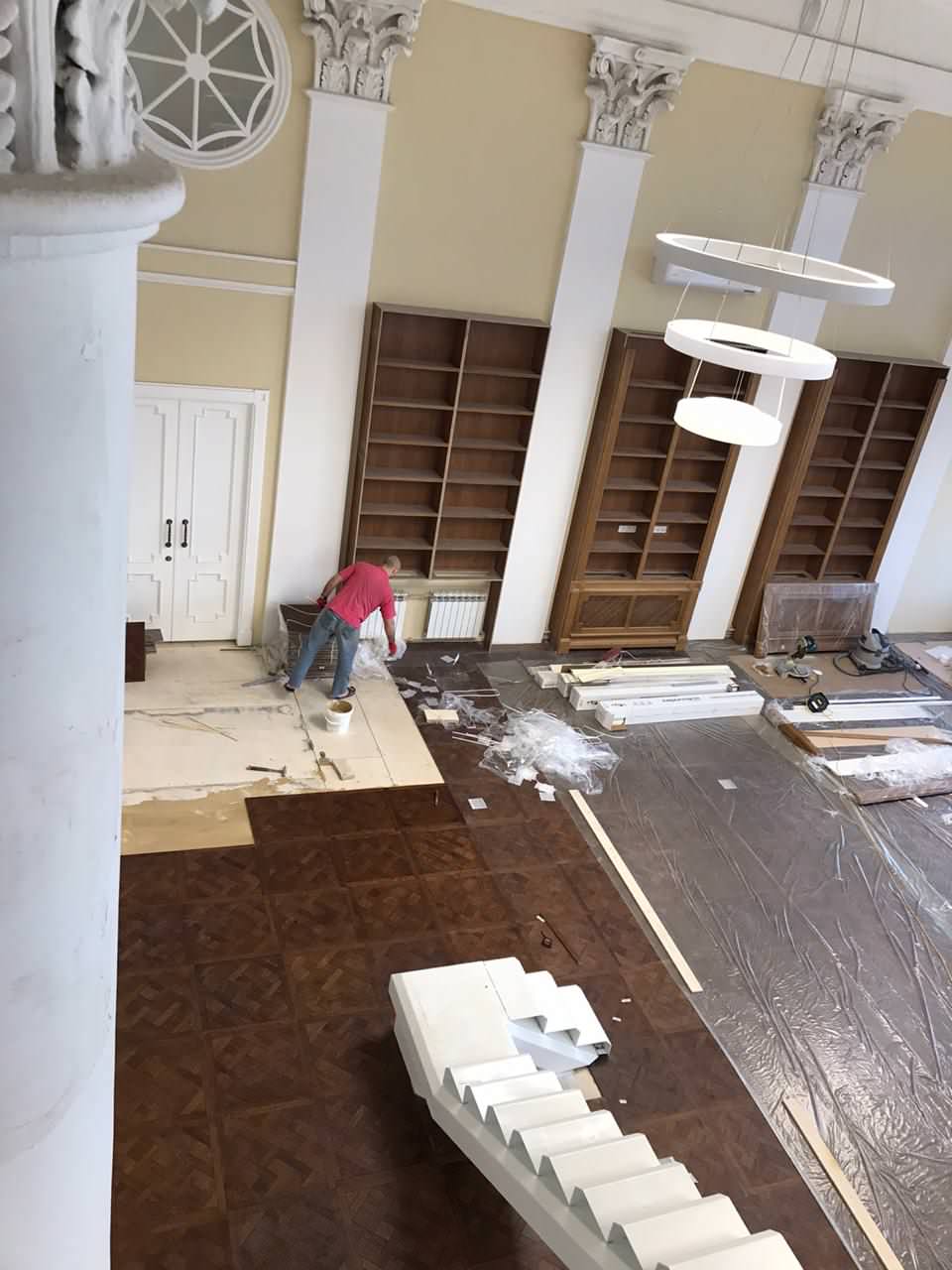 Обложка проекта: Актовый зал НГПУ