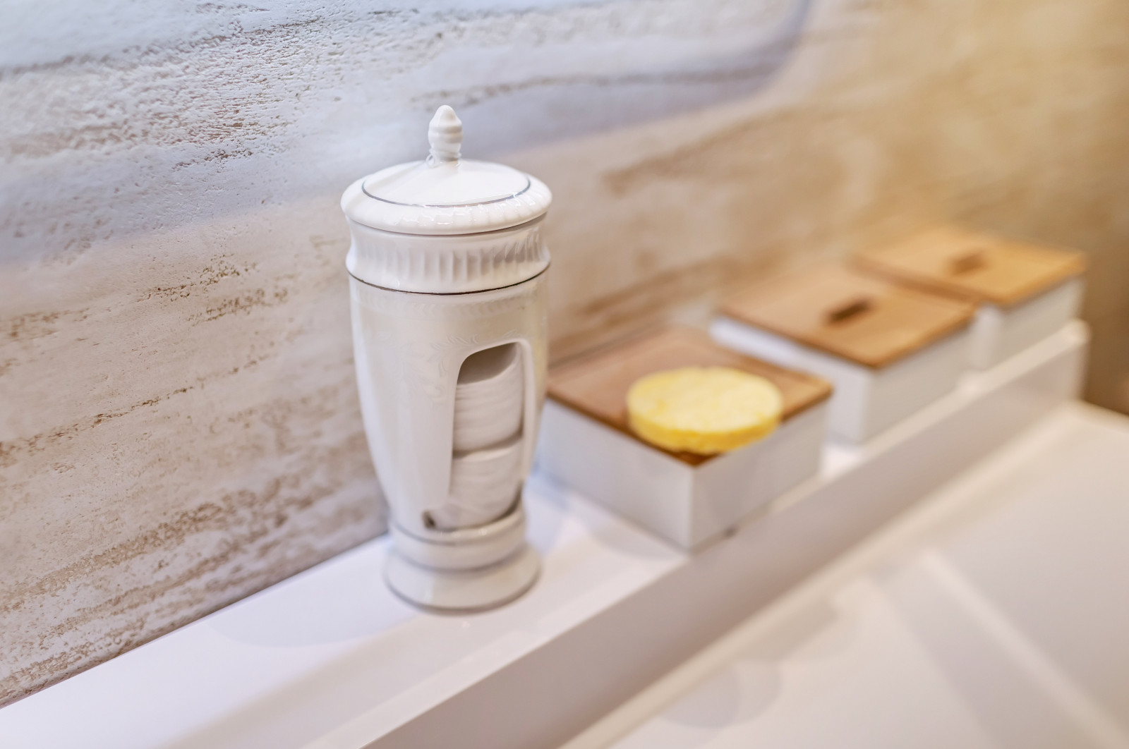 Дом в бухте