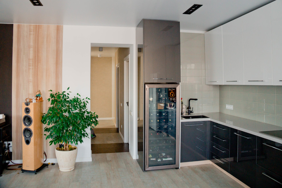 Квартира в современном стиле с элементами этно для молодой семьи