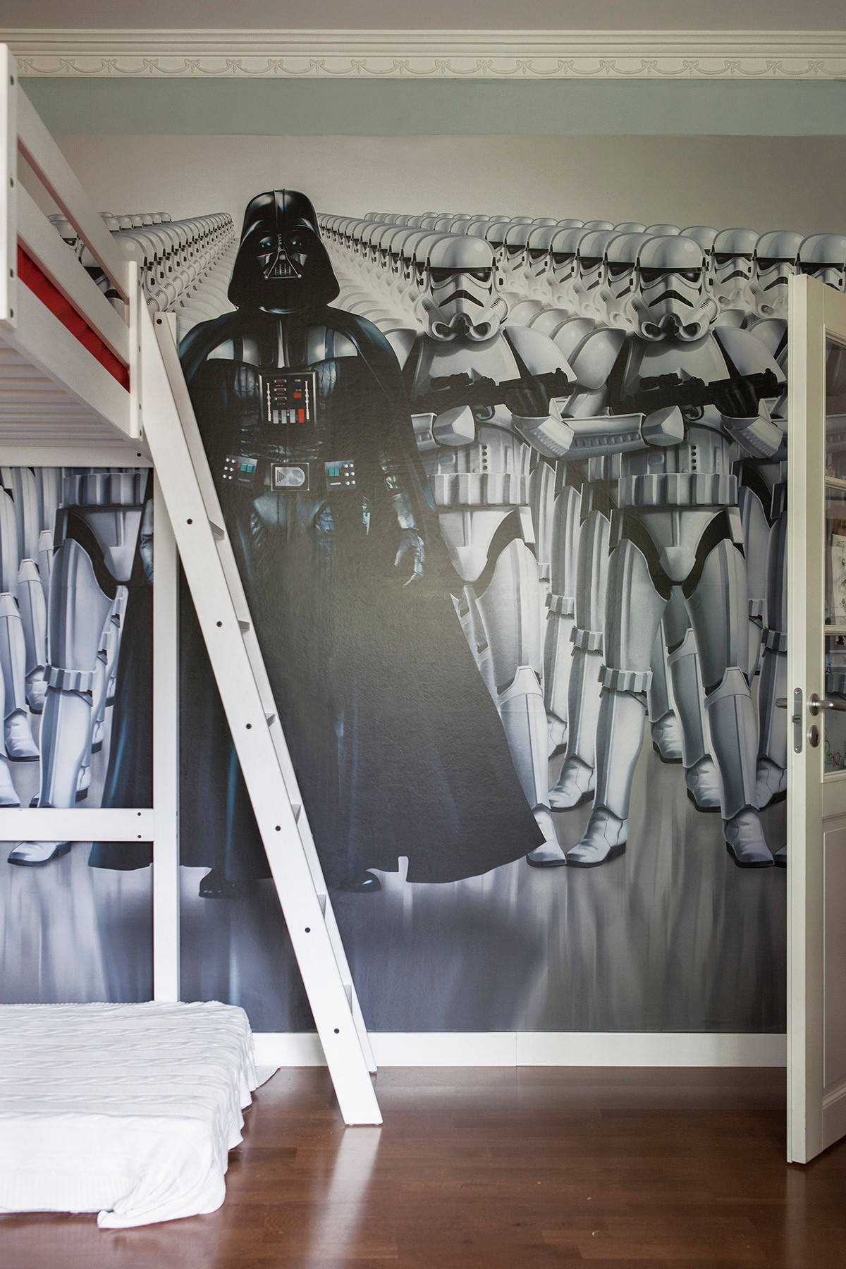 В гостях: Дизайн, музыка и Дарт Вейдер в квартире большой семьи