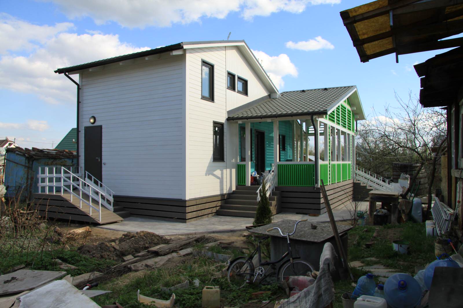 Дом с верандой каркасный 86м2