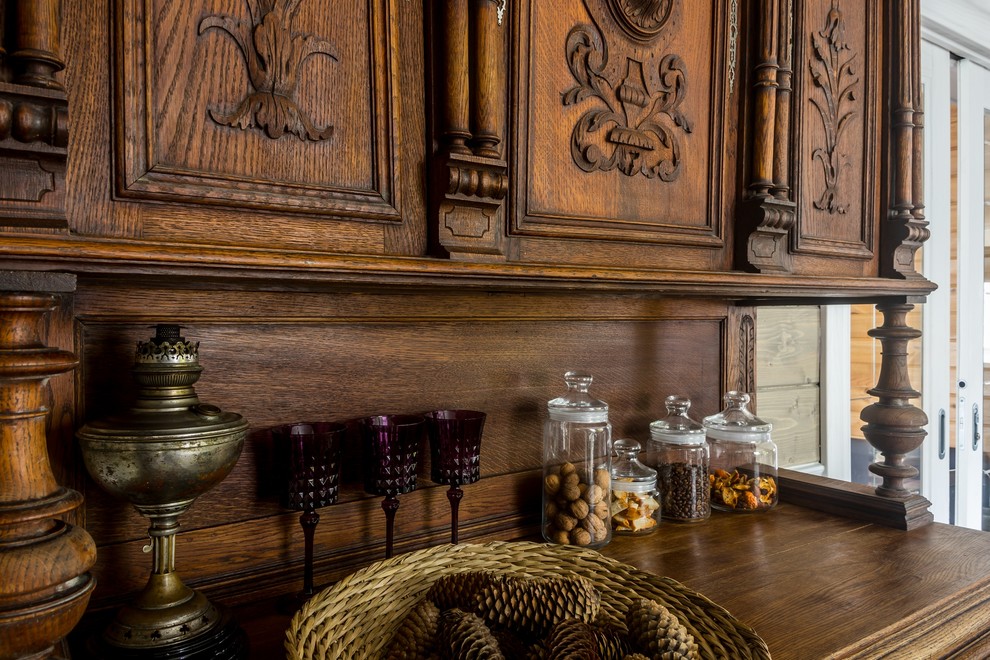 Дачная гостиная с лежанкой