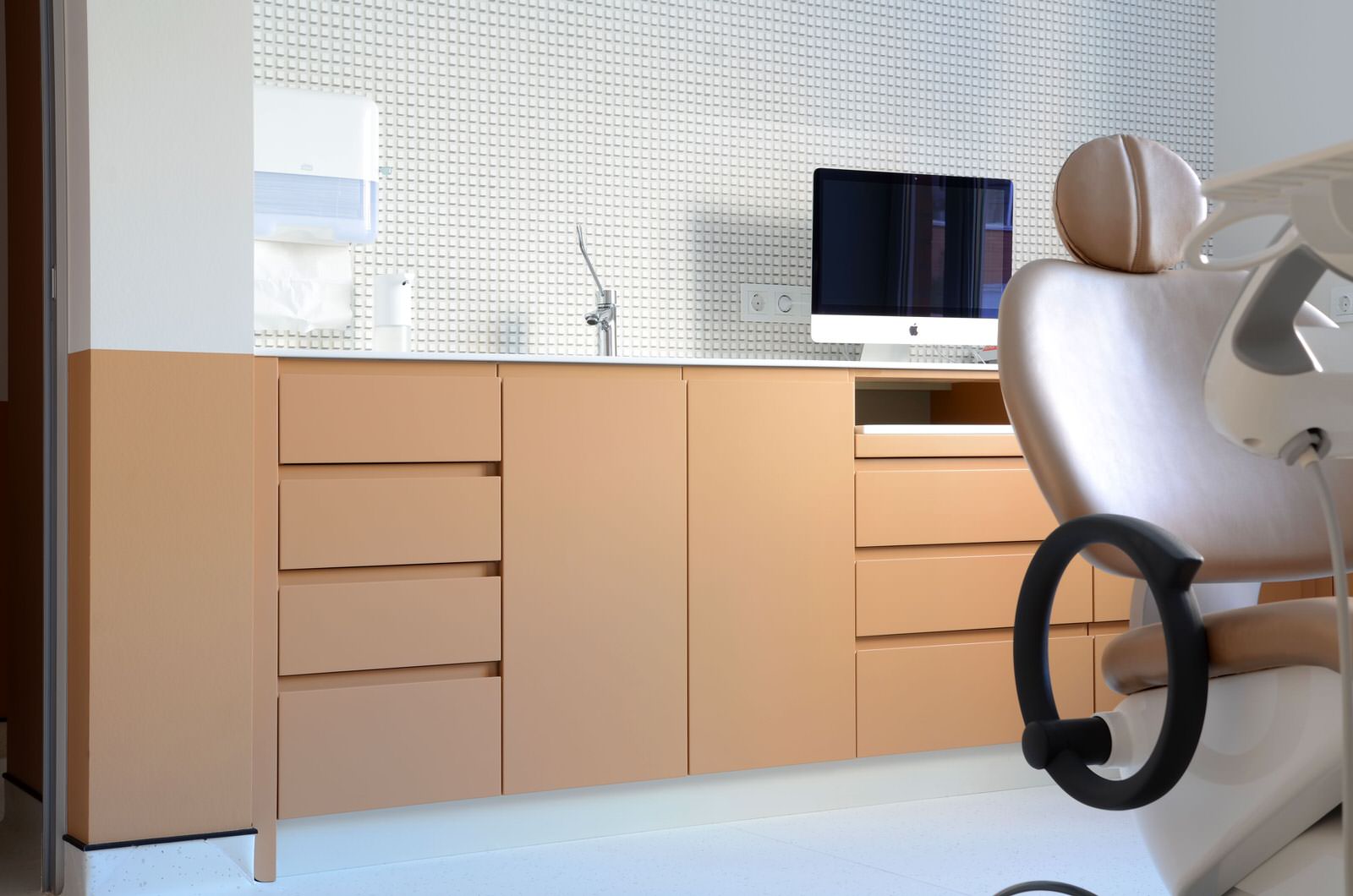 Обложка проекта: Стоматология