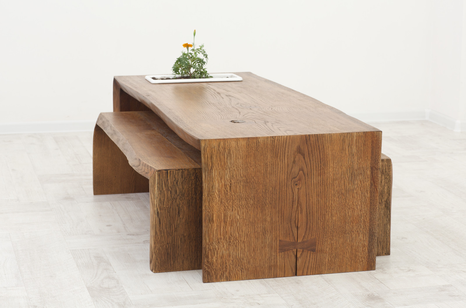 Набор столов Wild Bob и Vesna, коллекция ЖИВОЙ