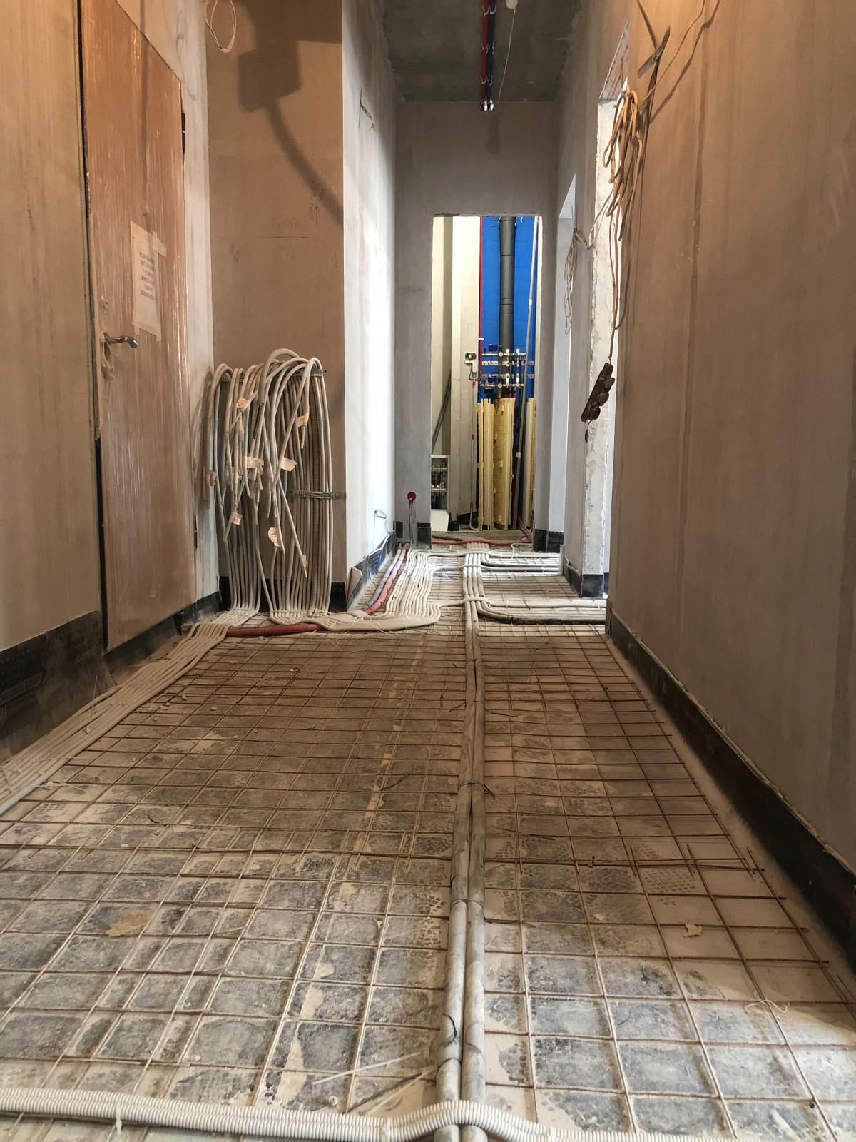 Фото инженерных сетей на объектах Project Group