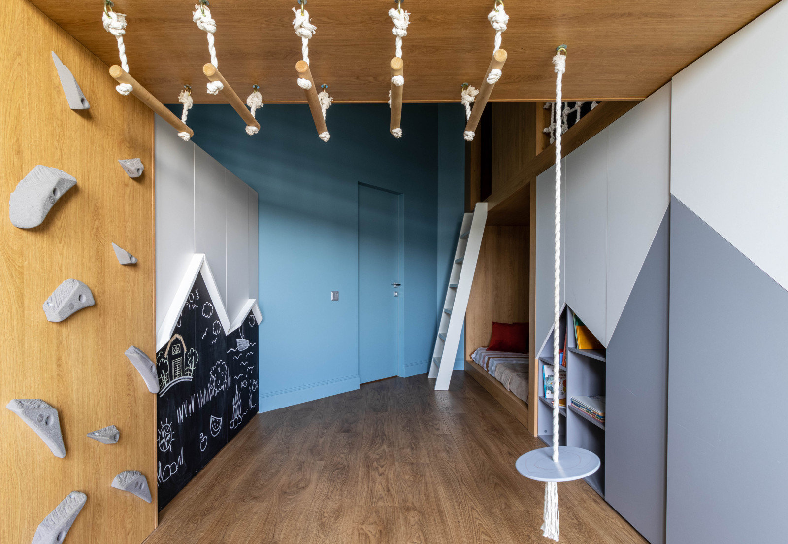 Фото "Гран-при" реализация