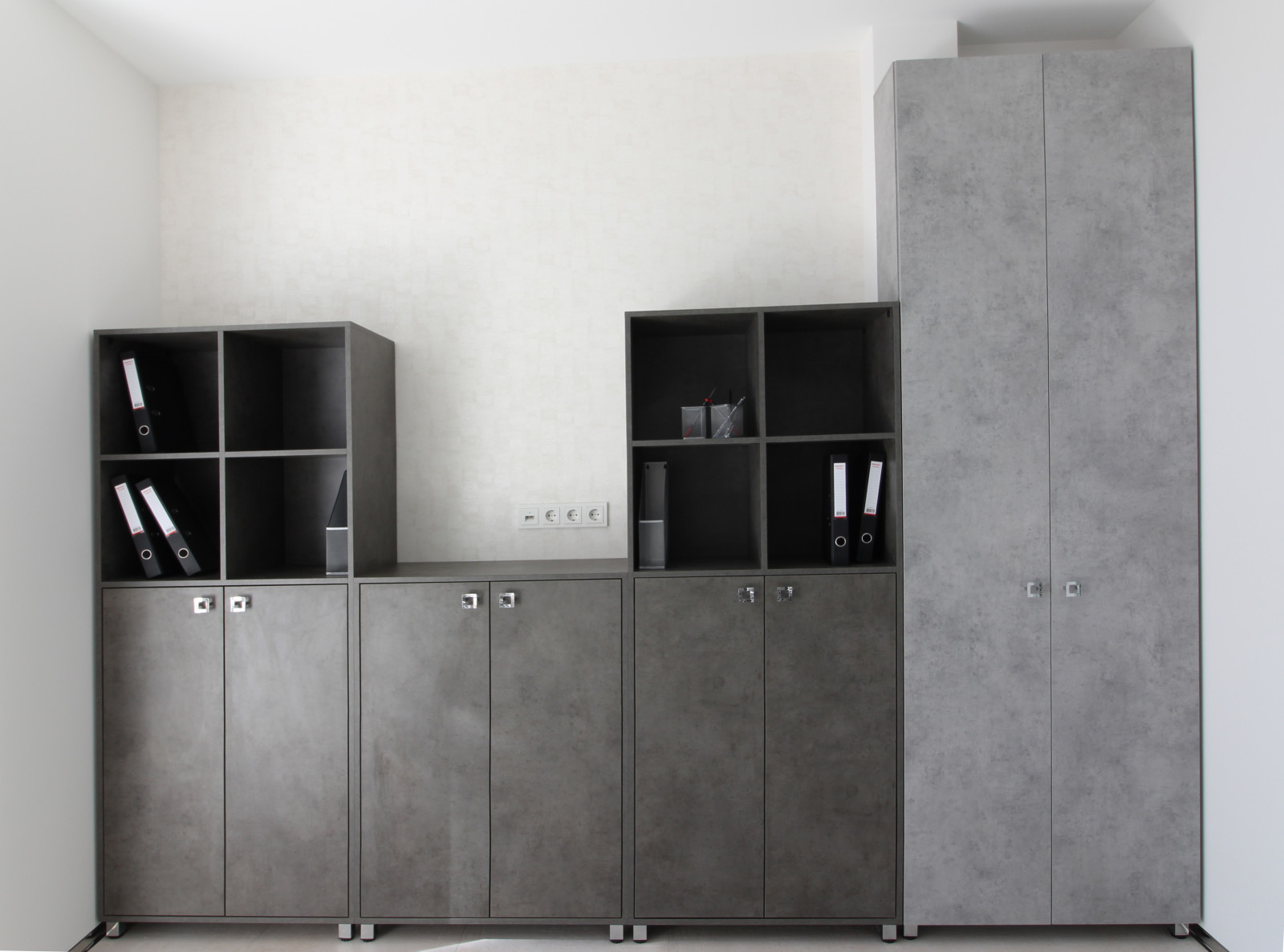 Офисная мебель по дизайн-проекту