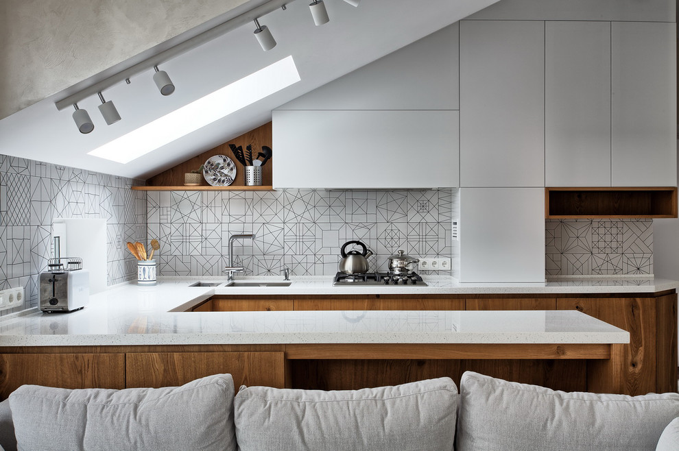 Simple на мансардному поверсі