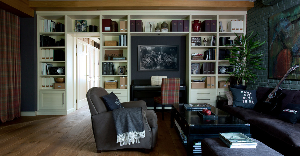 Houzz тур: Тёмный-тёмный интерьер на Таганке