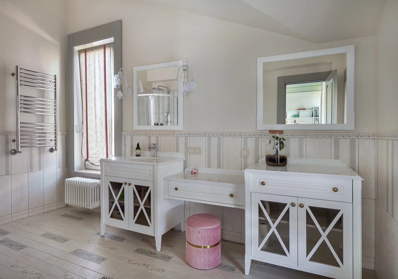 Дом из клееного бруса в стиле шале