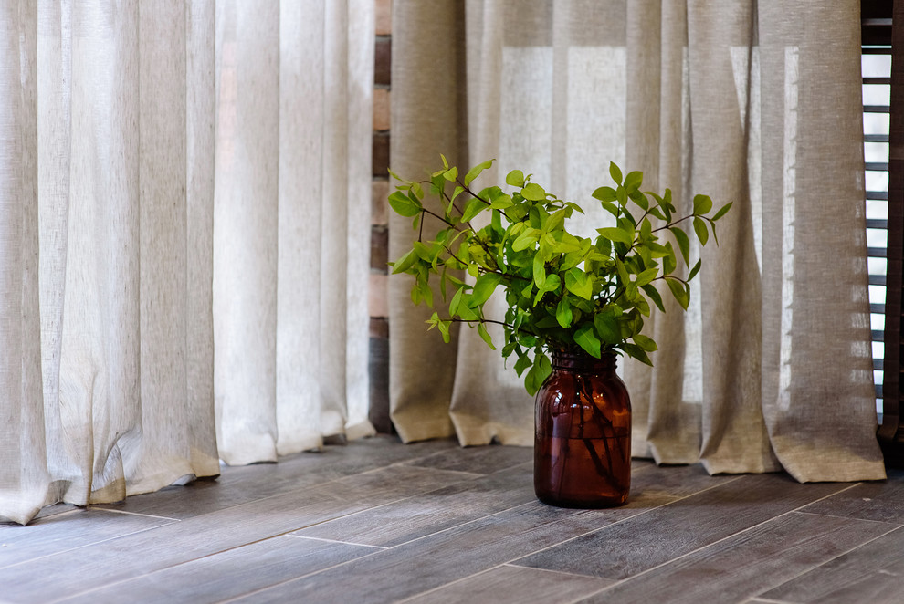 Обложка проекта: Дизайн дома для большой семьи в деталях